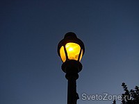 Новое решение для освещения улиц Индонезии — автоматически включающиеся фонари
