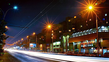 В центре Новосибирска появился яркий и теплый свет Philips