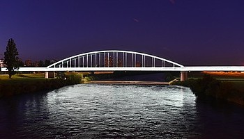 Philips Lighting представила световое шоу на «Мосту Хендрикса»