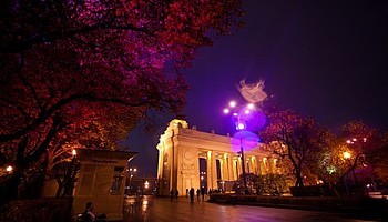 Москва поддержит месяц борьбы против рака груди розовым освещением