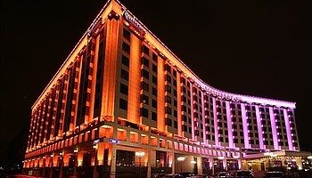 Гостиница «Radisson Славянская» заиграла новыми красками