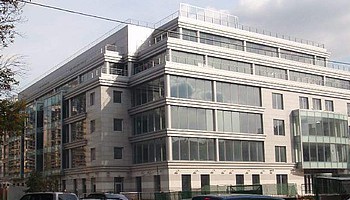 Светодиодные инновации в действии: освещение штаб-квартиры Siemens