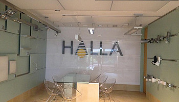    :    HALLA (.,  )