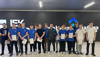 Первый выпуск студентов аттестован по стандартам IEK GROUP