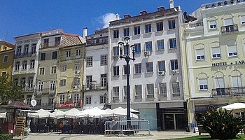 GALAD Кордоба LED на центральной площади в Португалии