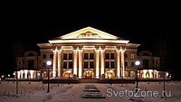 Ярэнерго завершает реконструкцию уличного освещения Успенской площади в Угличе