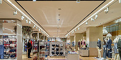 Lingerie & Fitting Rooms