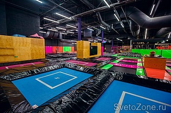 Освещение сети батутных парков RAZGON