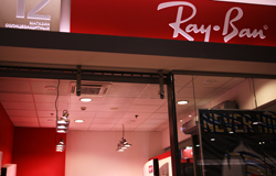  Ray Ban   