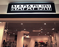  NAPAPIJRI
