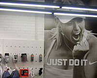  Nike -  